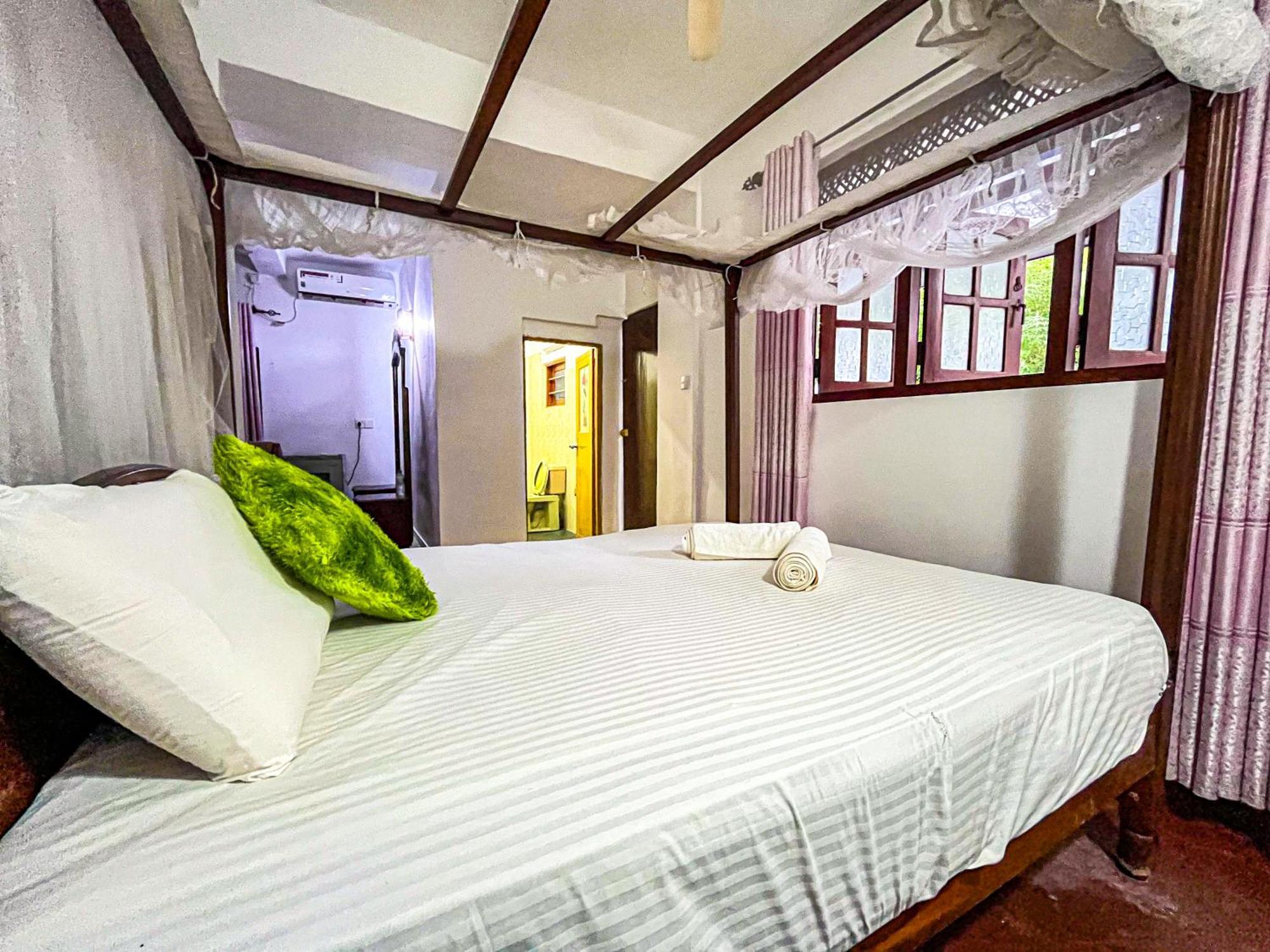 Galle Camellia Exterior photo
