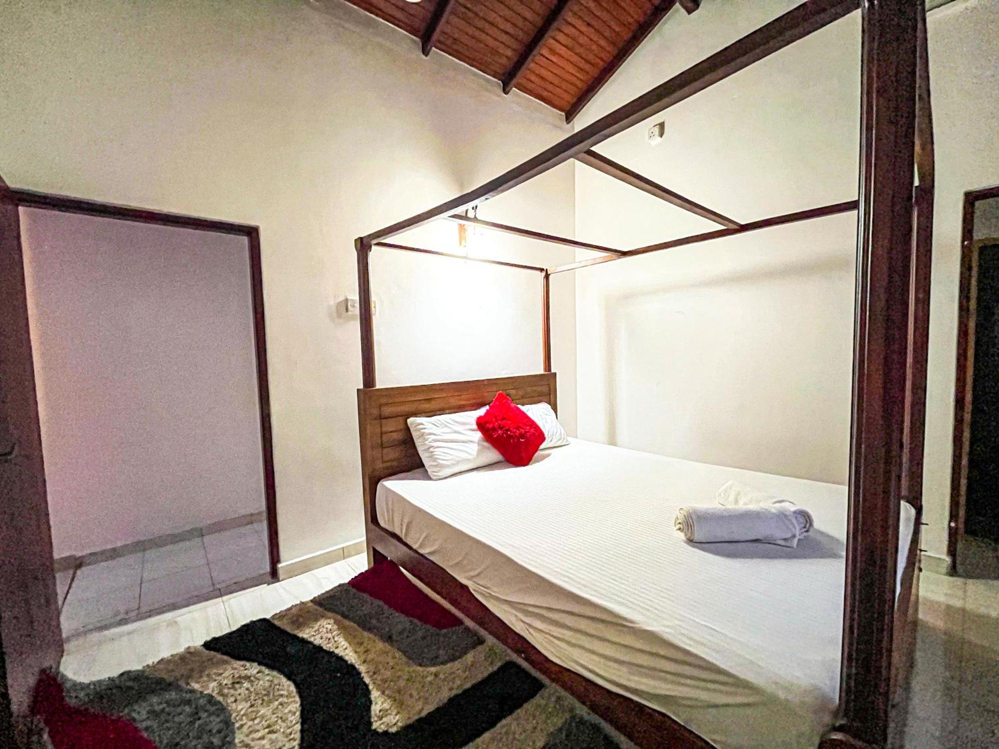 Galle Camellia Room photo